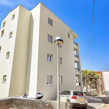 Apartment Moya