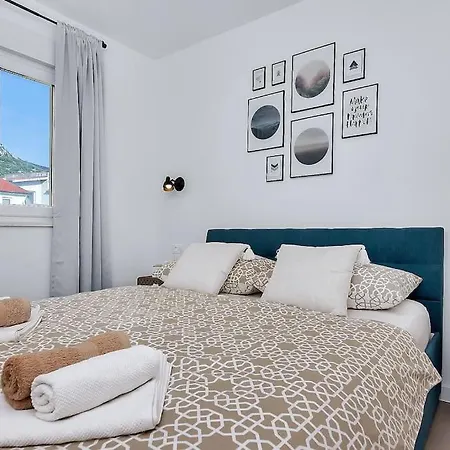Apartment Moya *